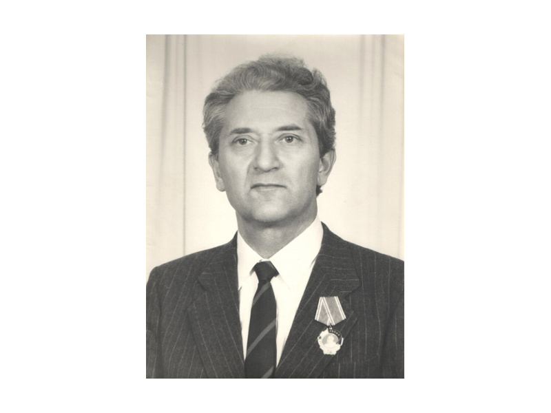 Рассказ об Ивлиеве Евгении Ивановиче, директоре Шатровской средней школы с 1958 года по 1989 год.