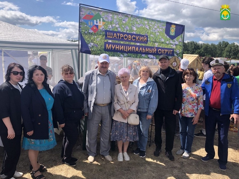 Представители Шатровского округа приняли участие в Крестовско-Ивановской ярмарке, проходившей в Шадринском округе.