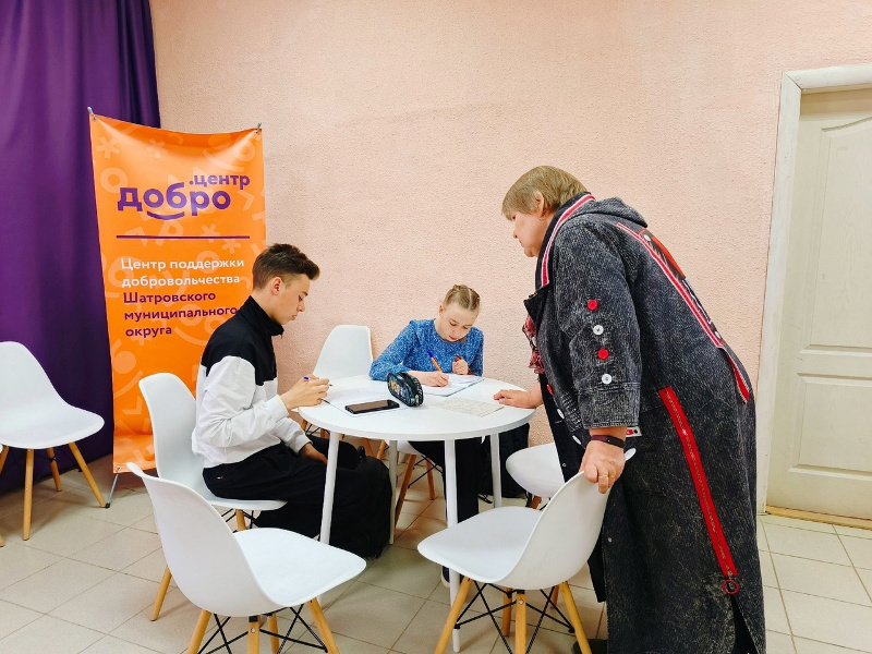 Ветераны педагогического труда продолжают реализацию проекта «Научу.RU».