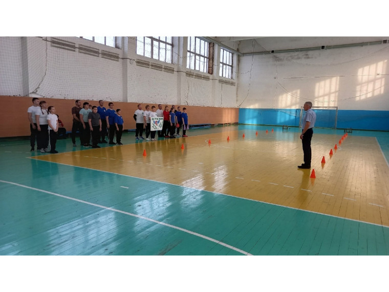 8 Февраля 2023 года в спортивном зале Шатровской детско-юношеской спортивной школы состоялись соревнований среди спортивных семей.