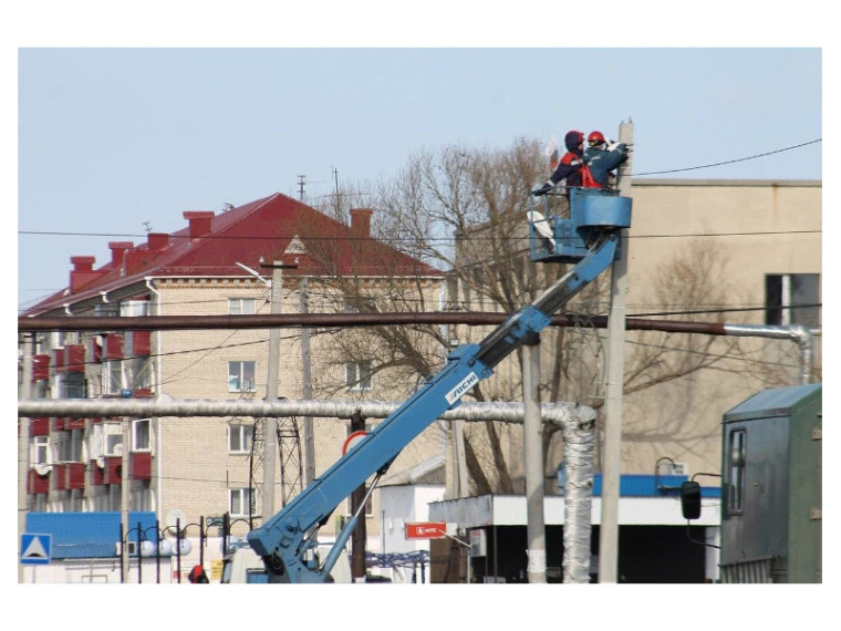 В городах и сёлах Курганской области дополнительно установят ещё 4000 фонарей.