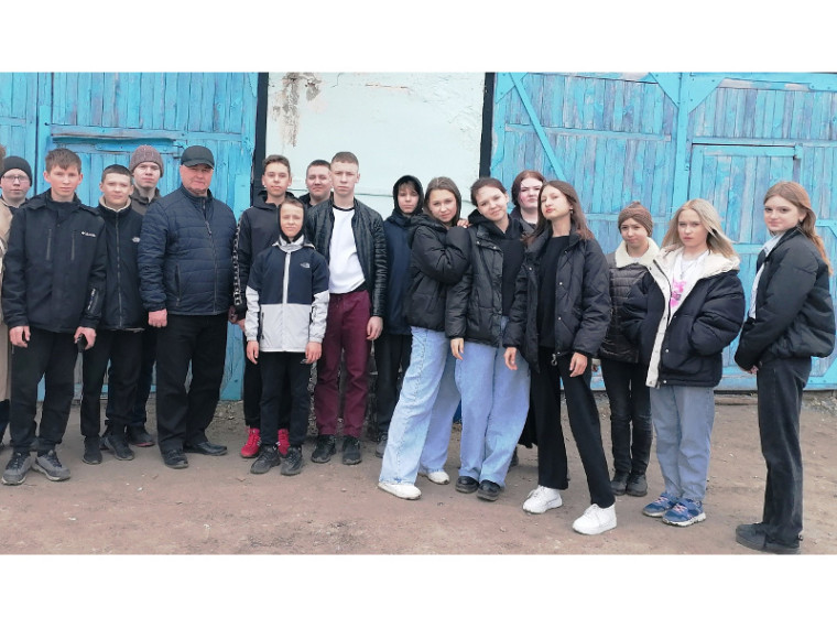 Где родился там и пригодился. Где родился там и пригодился.