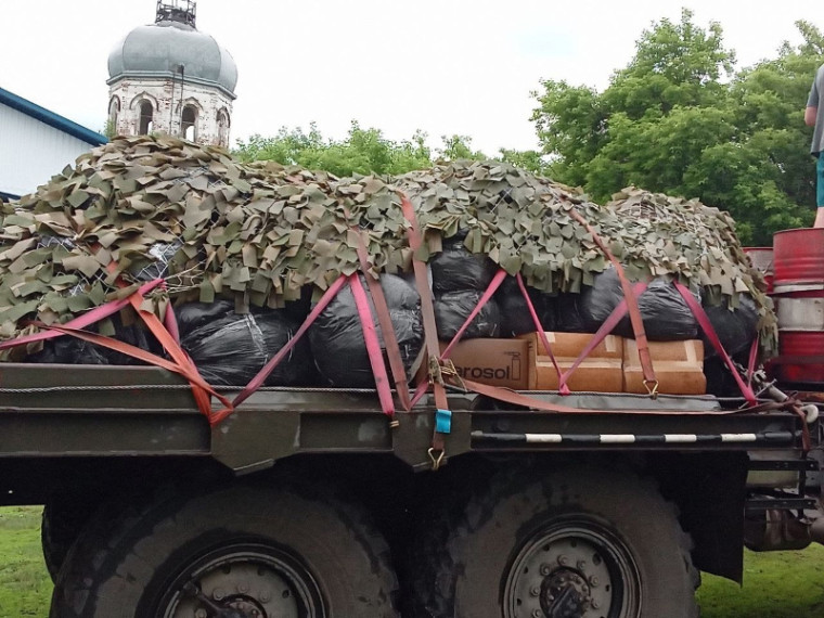 Своих не бросаем. Своих не бросаем.