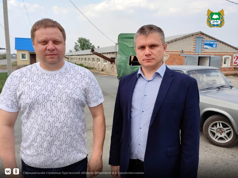 Предприятия области откликнулись на инициативу губернатора Вадима Шумкова по помощи погорельцам и предоставляют безвозмездно скот фермерам и владельцам ЛПХ.
