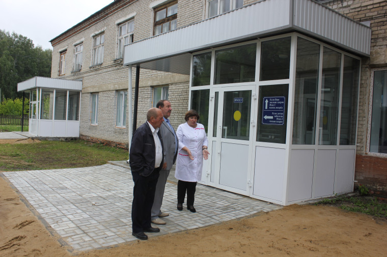 В рамках Национального проекта «Здравоохранение» завершили капитальный ремонт детского отделения ГБУ «Шатровская ЦРБ».