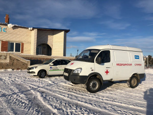 В селе Кызылбай работает мобильная врачебная бригада.