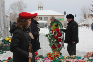 В центральном парке села Шатрово состоялось торжественное закрытие месячника оборонно-массовой и спортивной работы, посвященного Дню защитника Отечества.