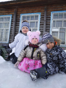 Масленица - самый весёлый и очень шумный народный праздник. В Камышевском детском саду совместно с библиотекой прошли народные гуляния.