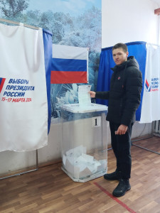 Дмитрий и Алексей впервые принимают участие в выборах.