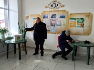На каждом избирательном участке уже есть свои счастливчики, которые выиграли в викторине «Великие имена России. Курганская область».