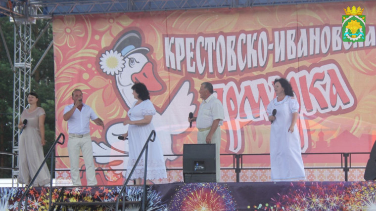 Шатровский муниципальный округ 23 июля принял активное участие в Межрегиональной Крестовско – Ивановской ярмарке.