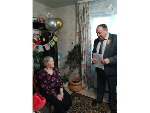 4 мая отметила свой 95-летний юбилей – ветеран труда – Панова Екатерина Григорьевна, жительница деревни Сопинина.