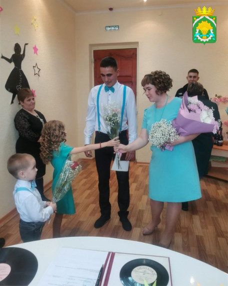 7 ноября 2022 года в Отделе ЗАГС Администрации Шатровского муниципального округа прошла необычная регистрация брака.